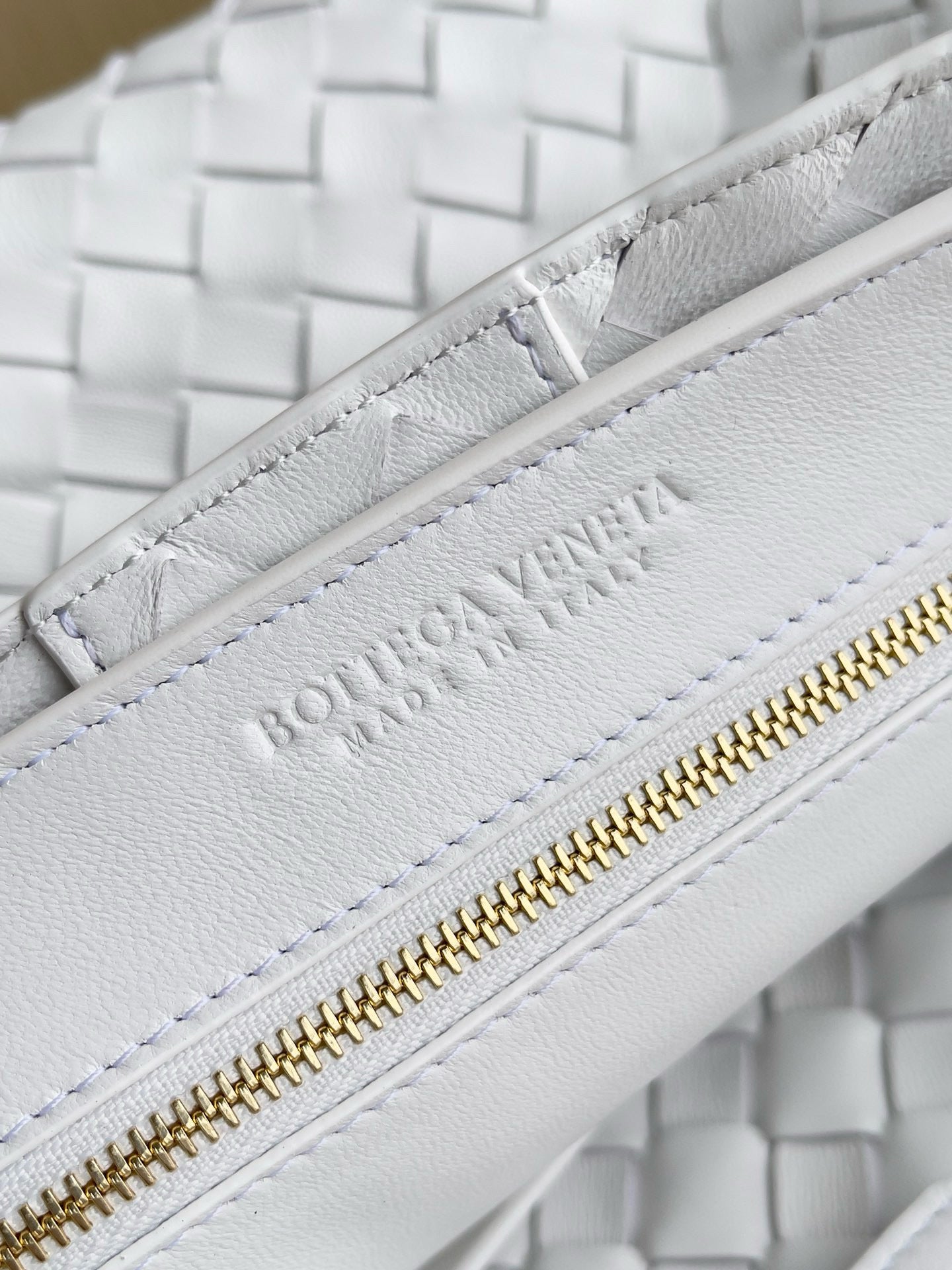 BV Andiamo Chain Bag 32x24x12cm