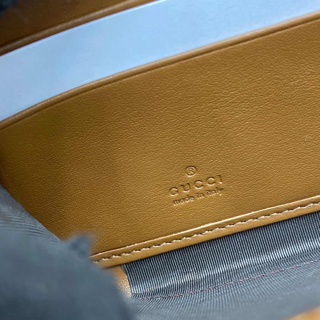 Gucci Long Zipped Wallet