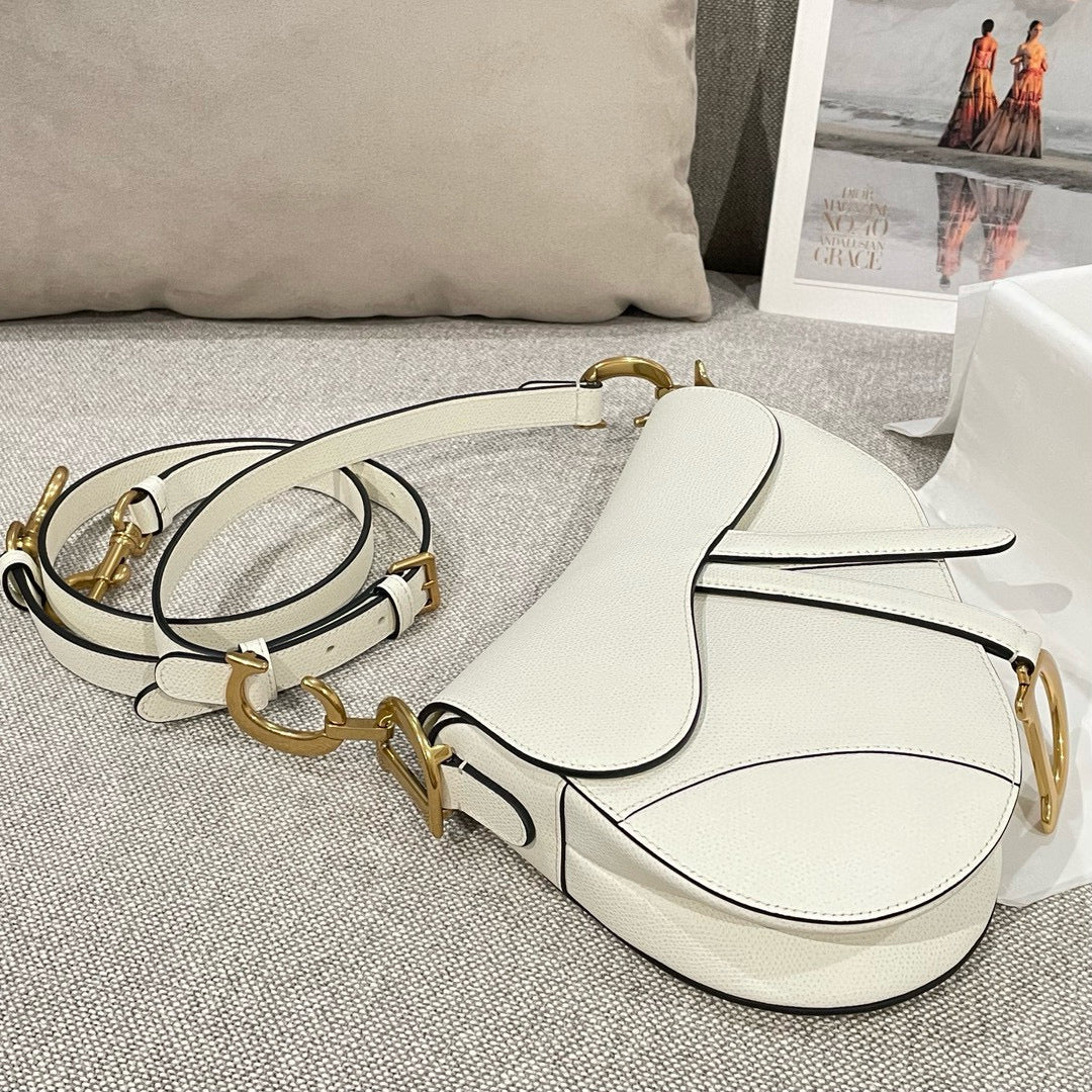 Dior Saddle Bag