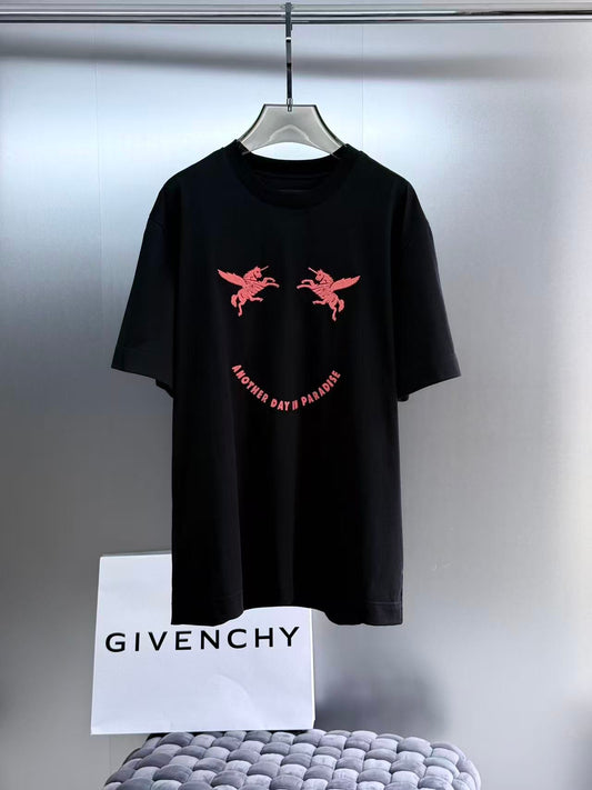 Givenchy T-Shirt