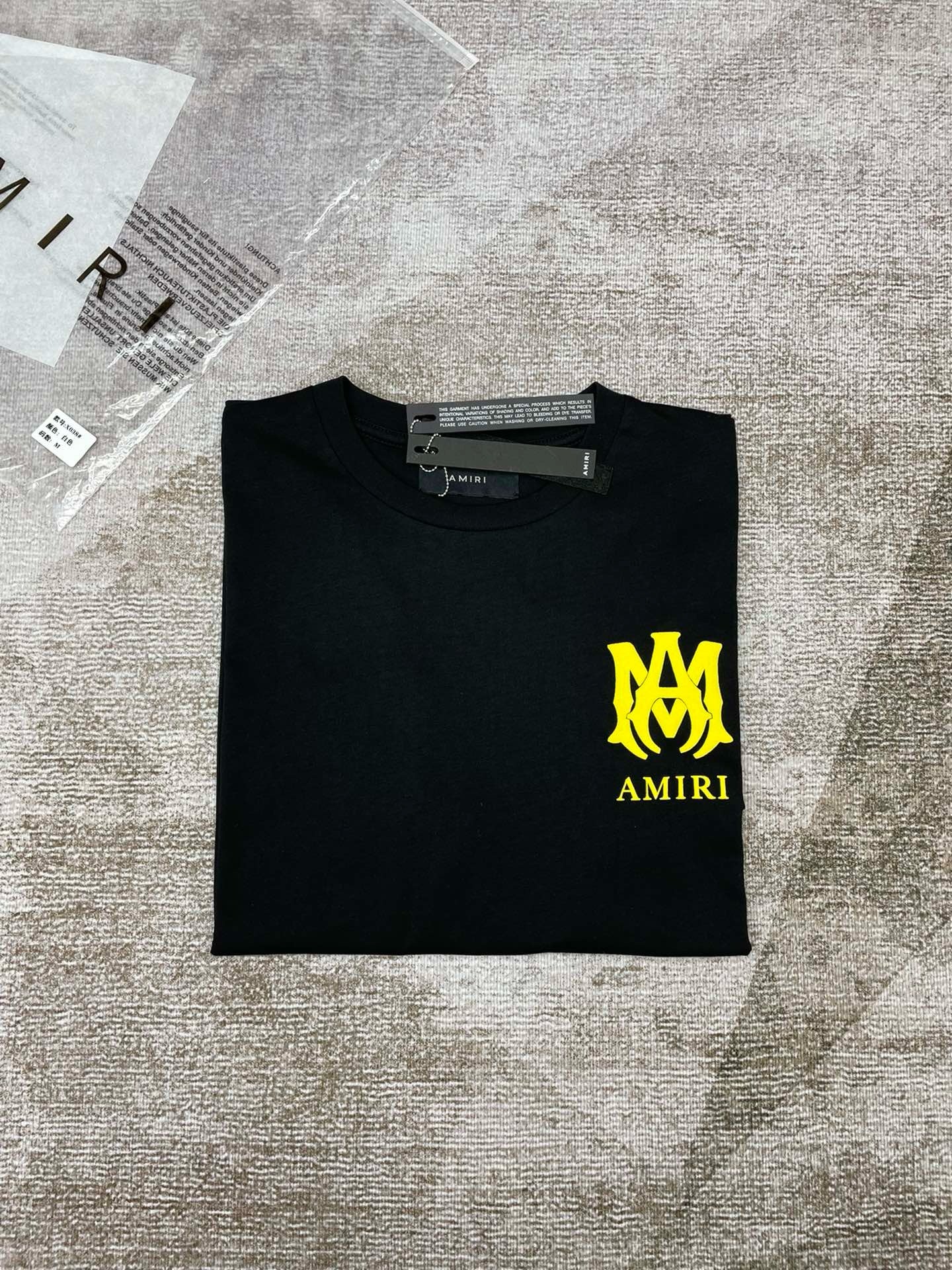 Camiseta Amiri