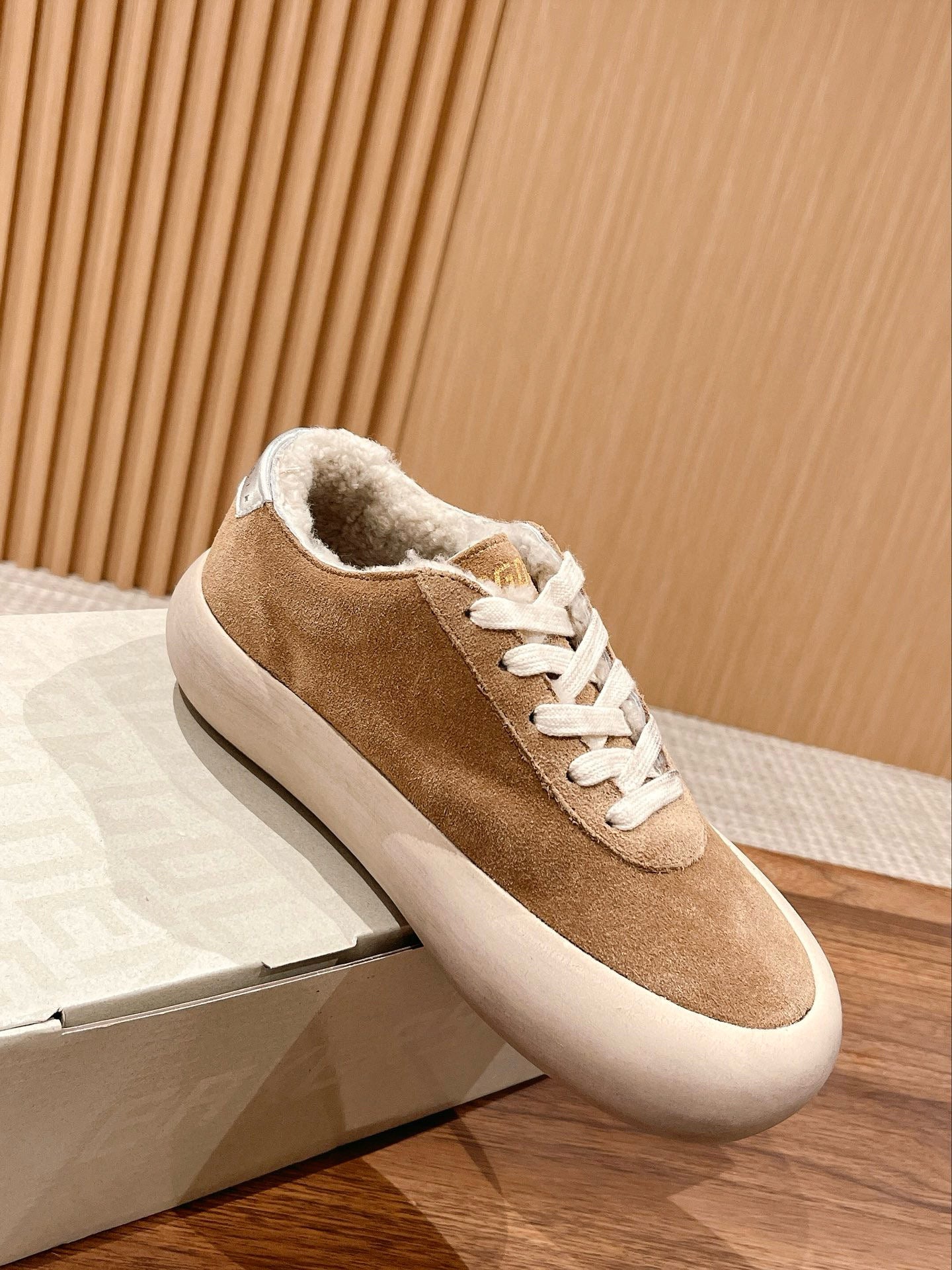 Golden Goose Sneaker