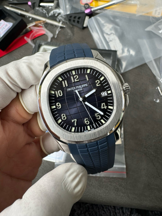 Patek Philippe Aquanaut 5168G-001