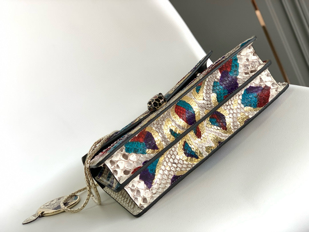 Bvlgari Serpenti Forever Bucket Bag(27CM*7CM*18CM)