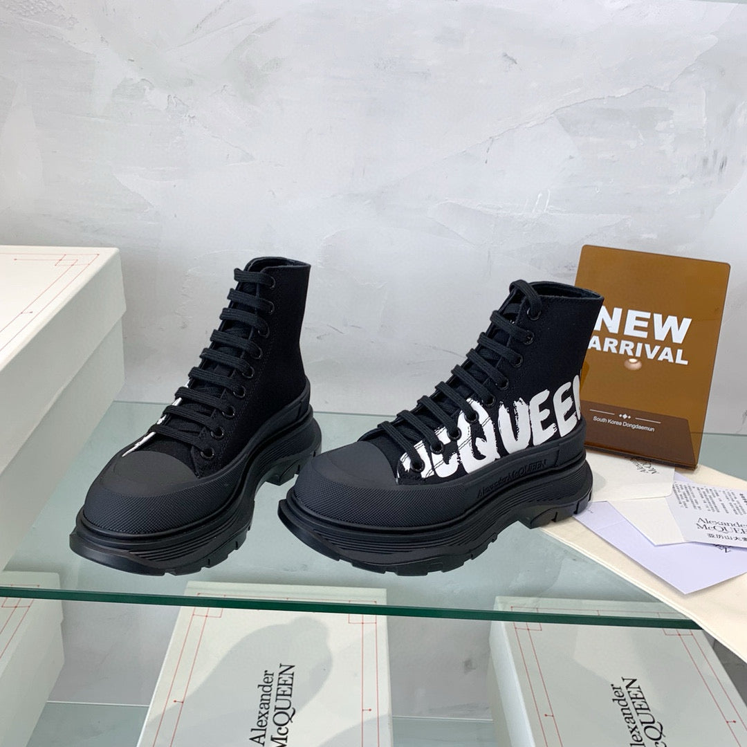 Alexander McQueen Sneakers