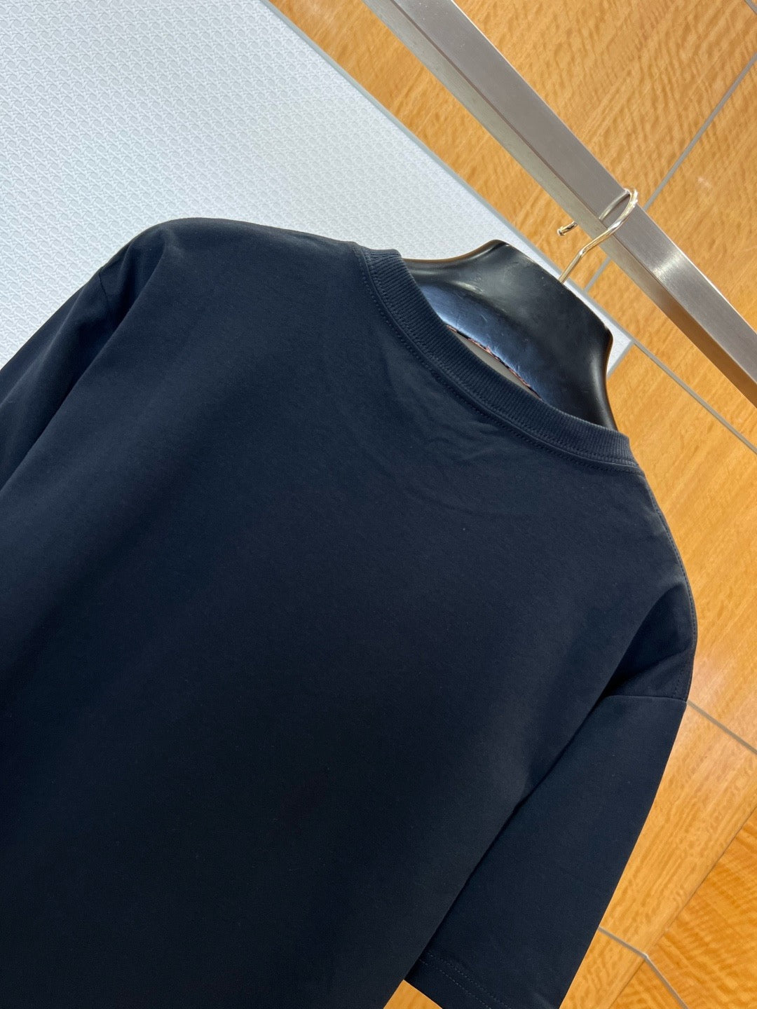 Dior T-shirt