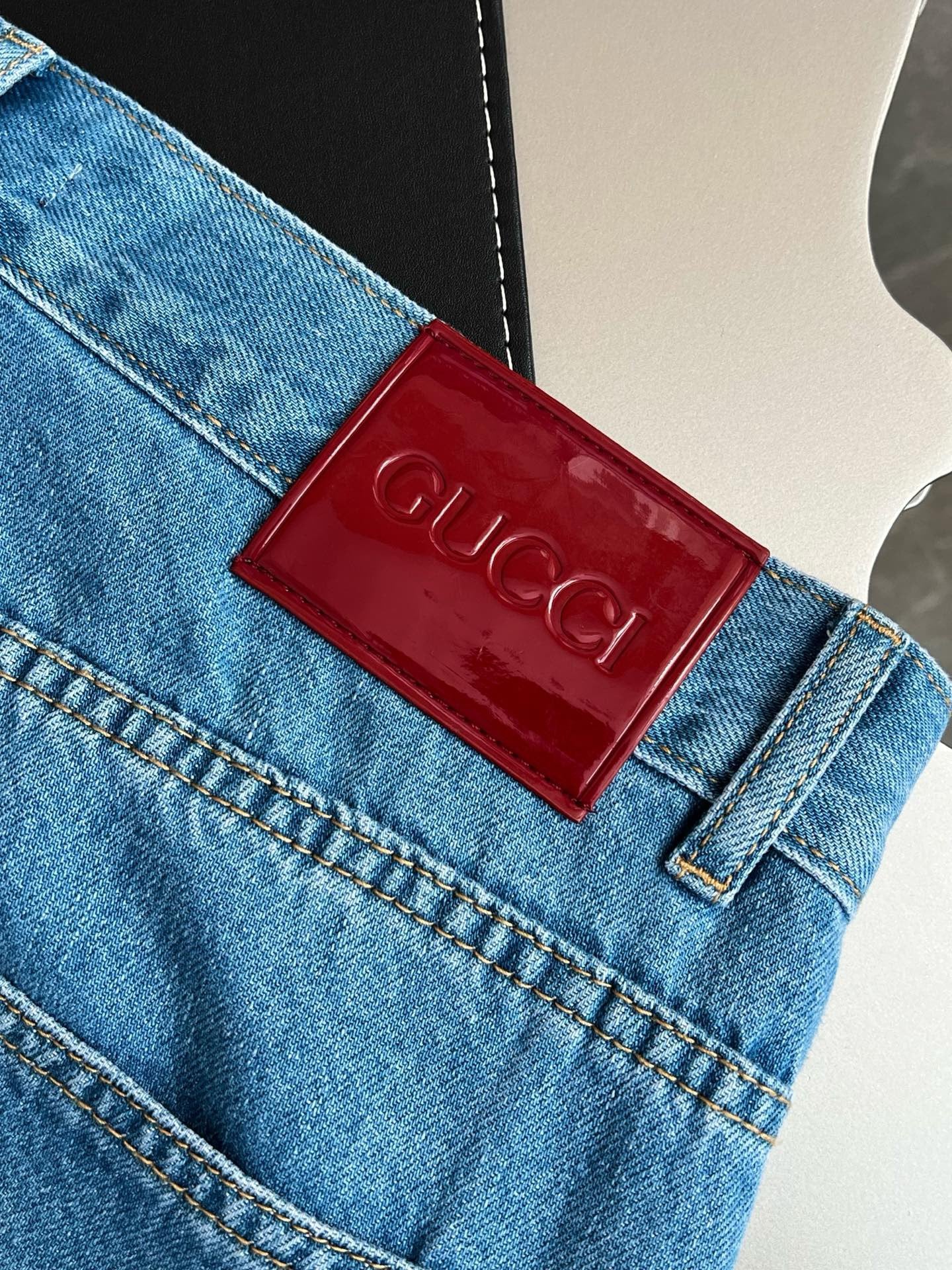 Gucci Jeans