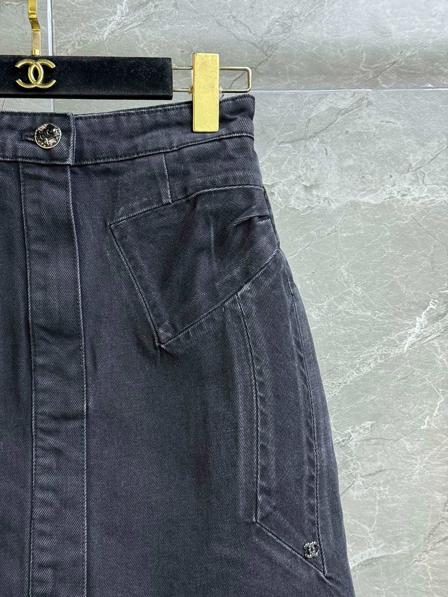Chanel Short