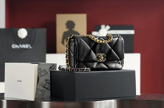 Chanel 19Bag (16x26x9cm)