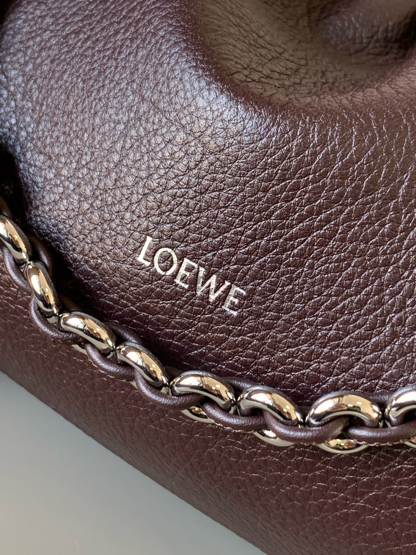 Loewe Flamenco