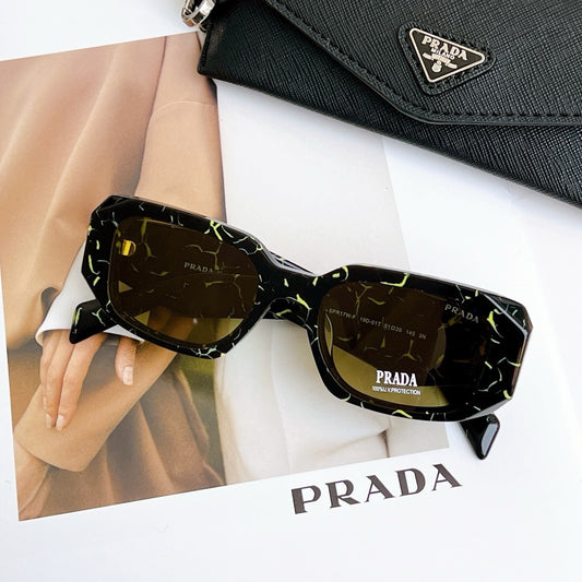 gafas de sol prada