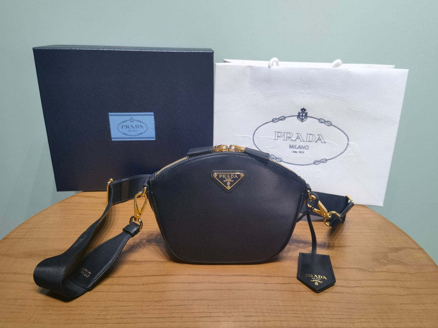 Prada Shoulder Bag 18x15x8cm