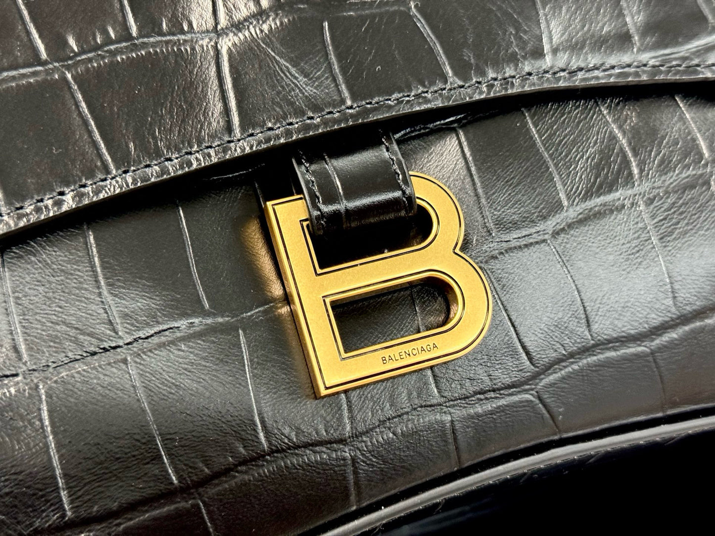 BLCG Downtown Chain-Handle Crocodile Shoulder Bag