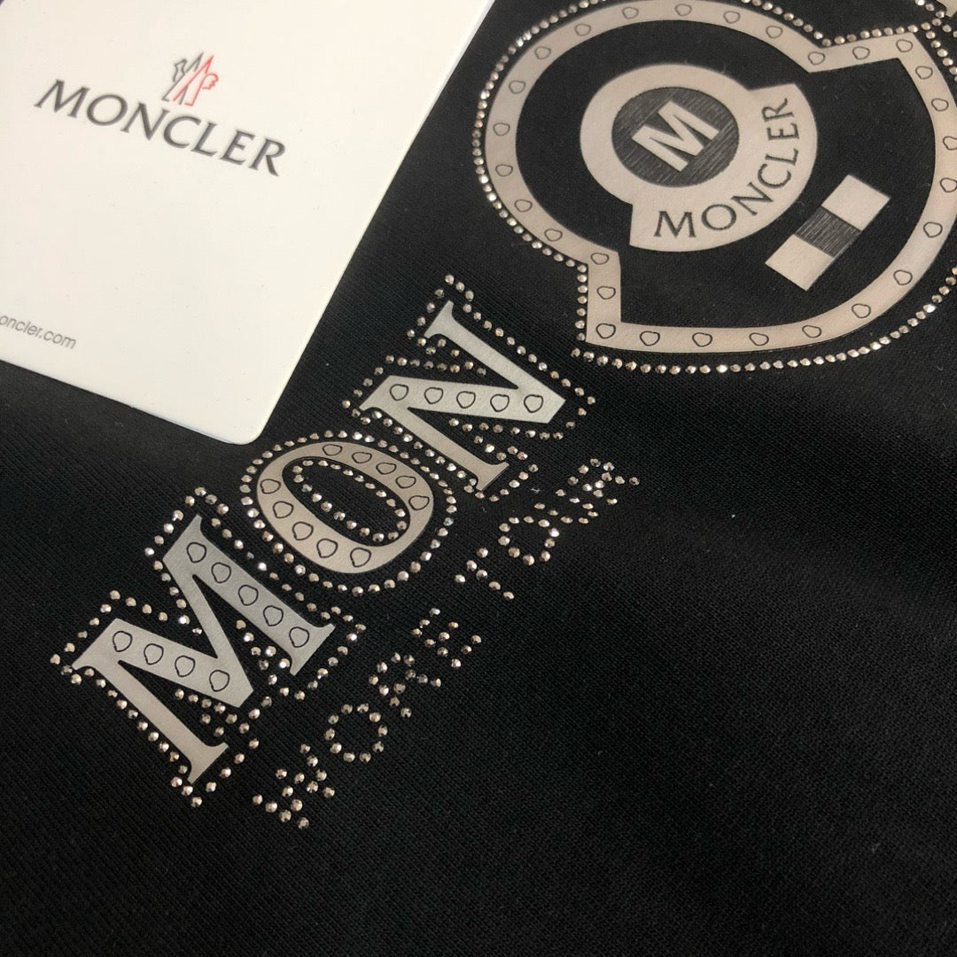 Moncler T-shirt