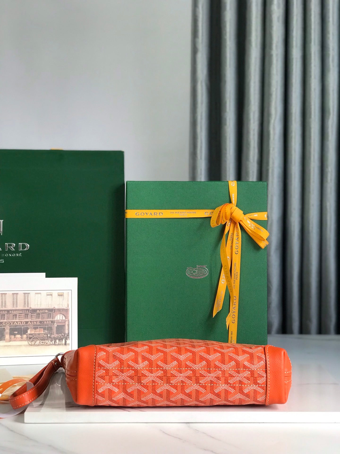 Goyard Conti
