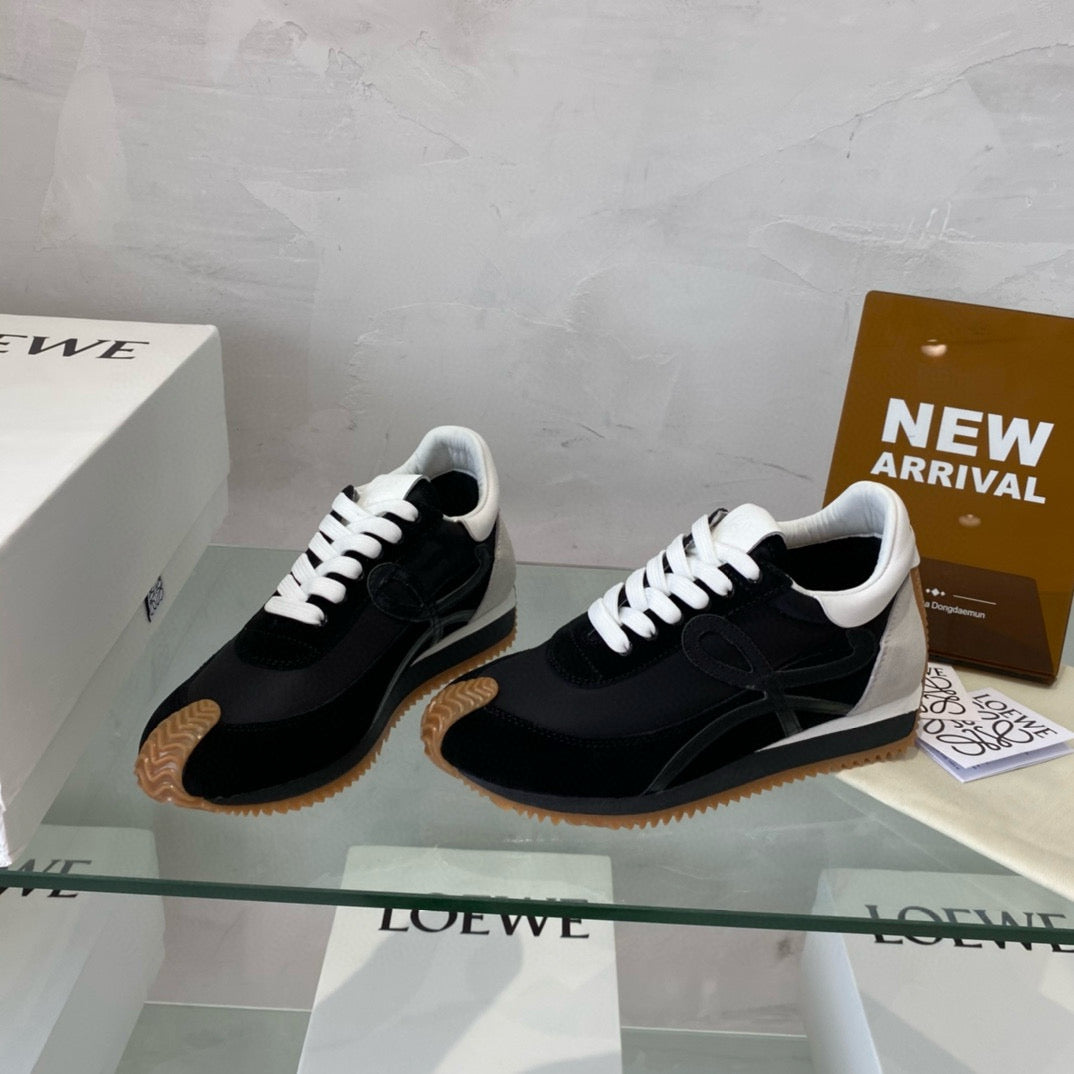 Loewe Sneakers