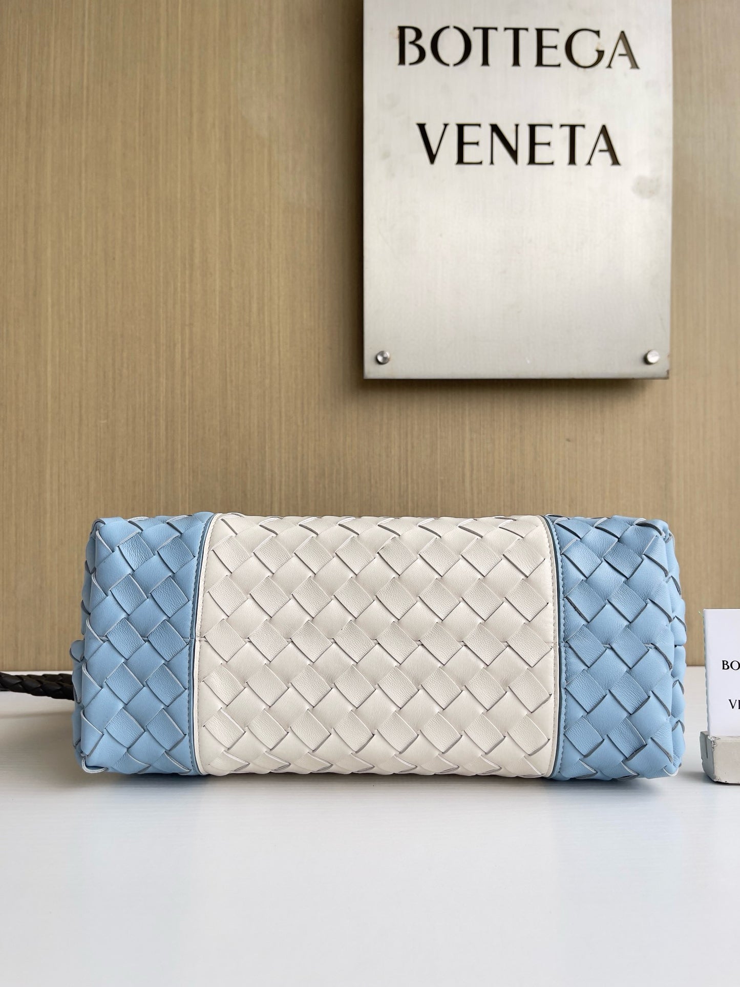 BV Andiamo Crossbody Bag
