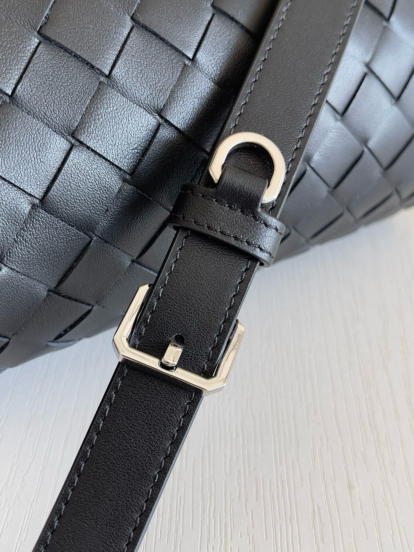 BV Cylinder Bag Mini