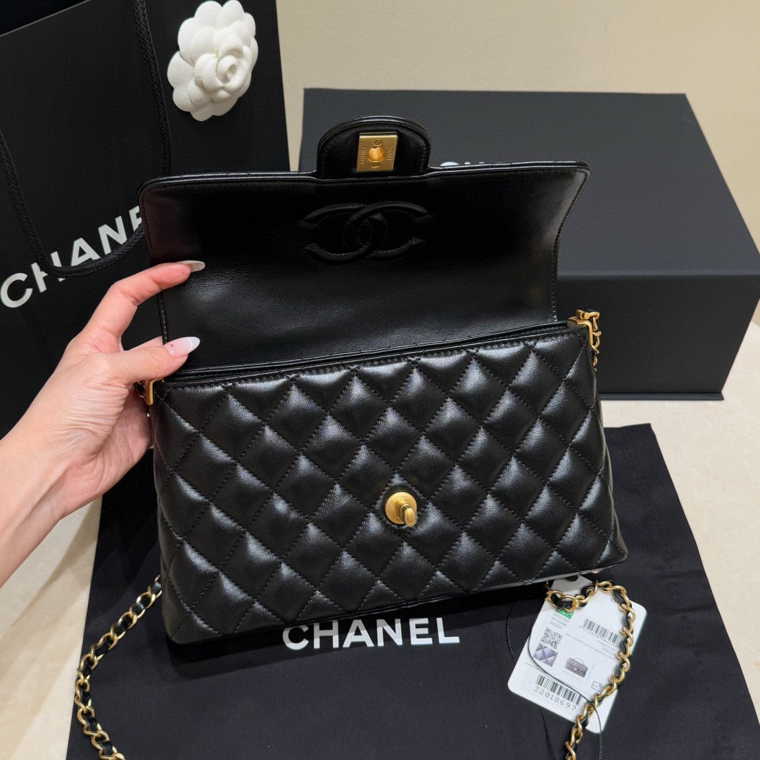 Chanel 25P Kelly (17x26x7.5)
