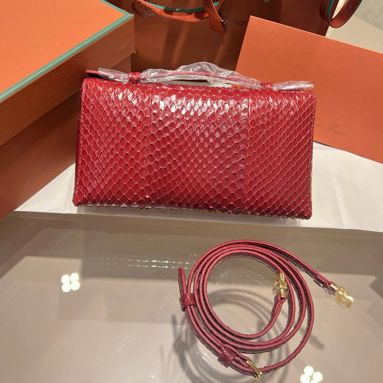 LP Extra Pocket L19 Handbag