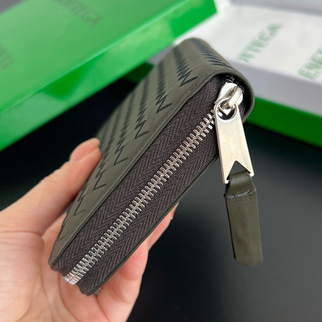 Bottega Veneta Long Zipped Wallet