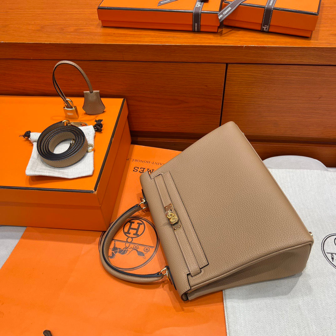 Hermes Kelly 25