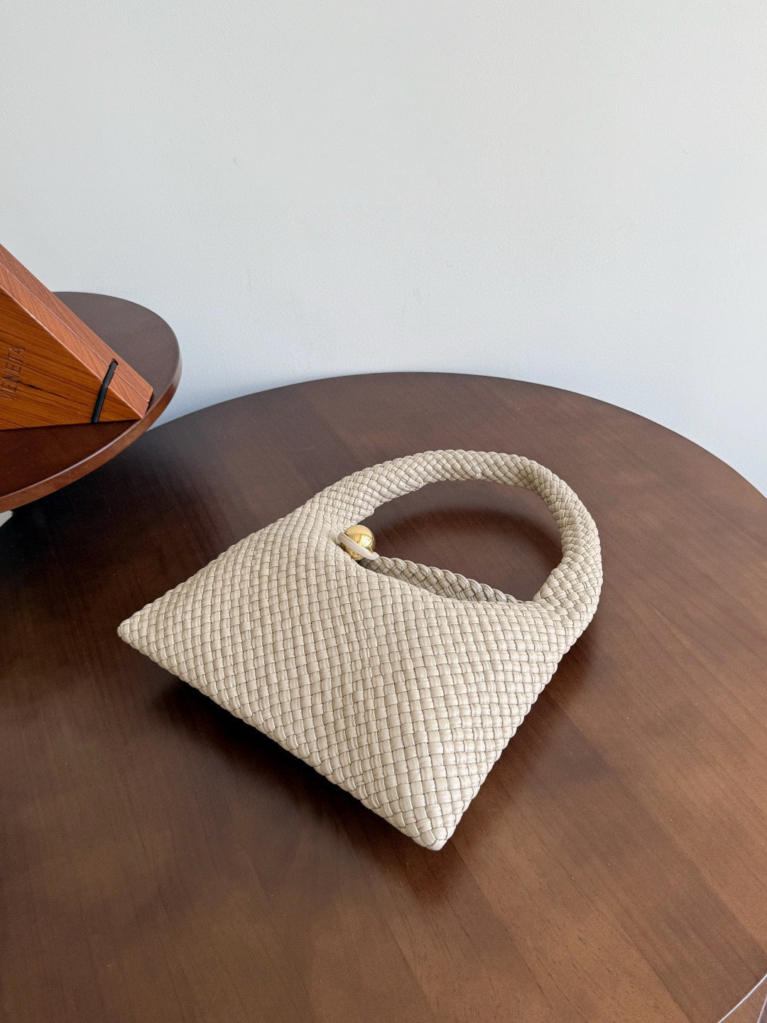 Bottega Veneta Tosca Hop Bag