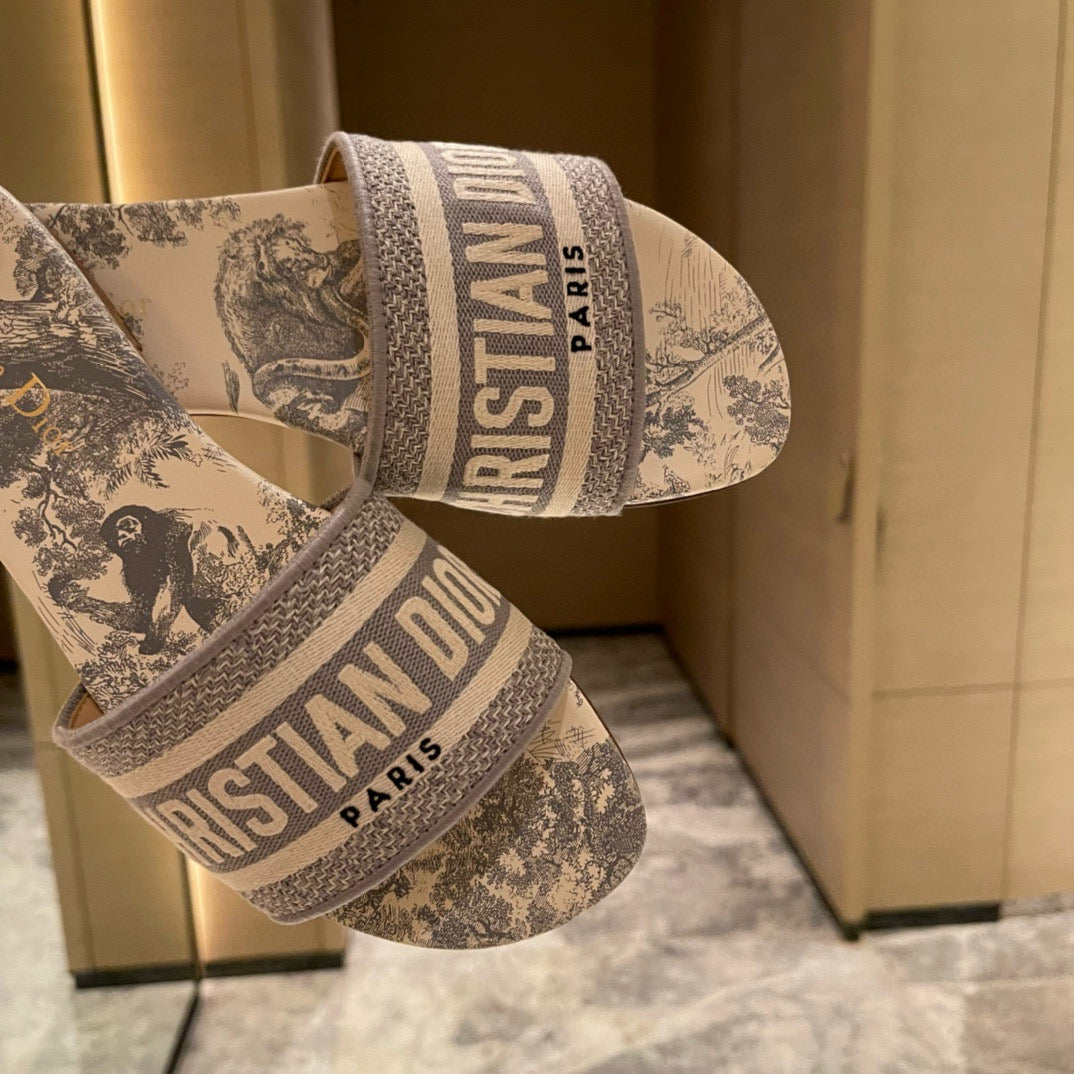 Dior Slides