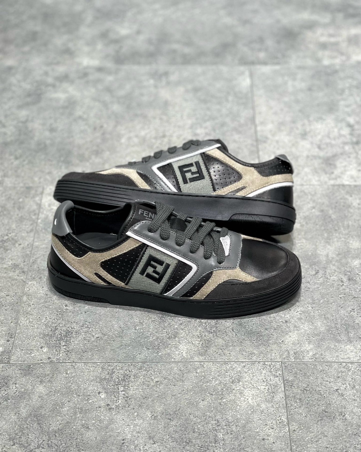 Fendi Sneakers