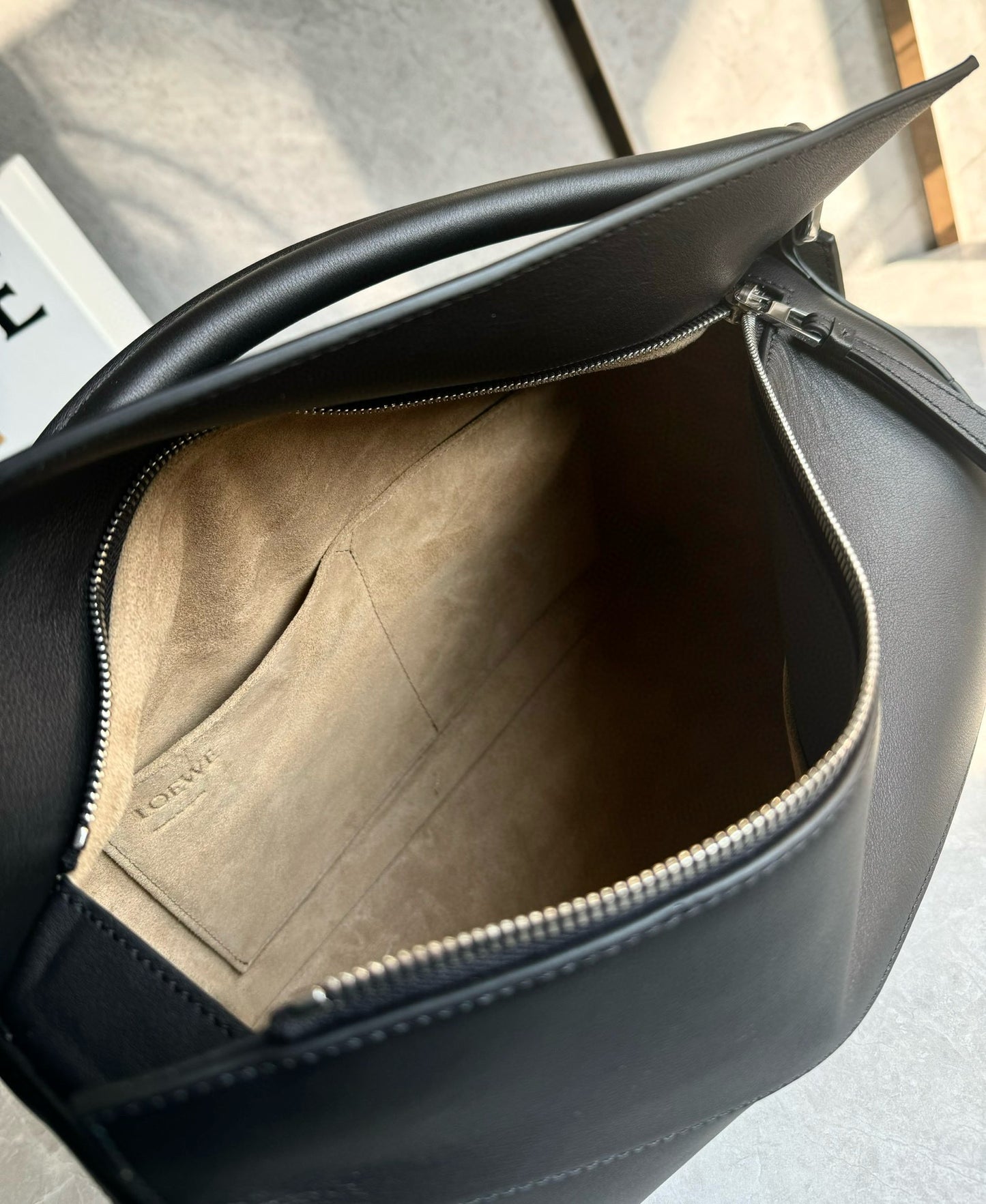 Loewe Puzzle Shoulder Bag(33x21x17cm)