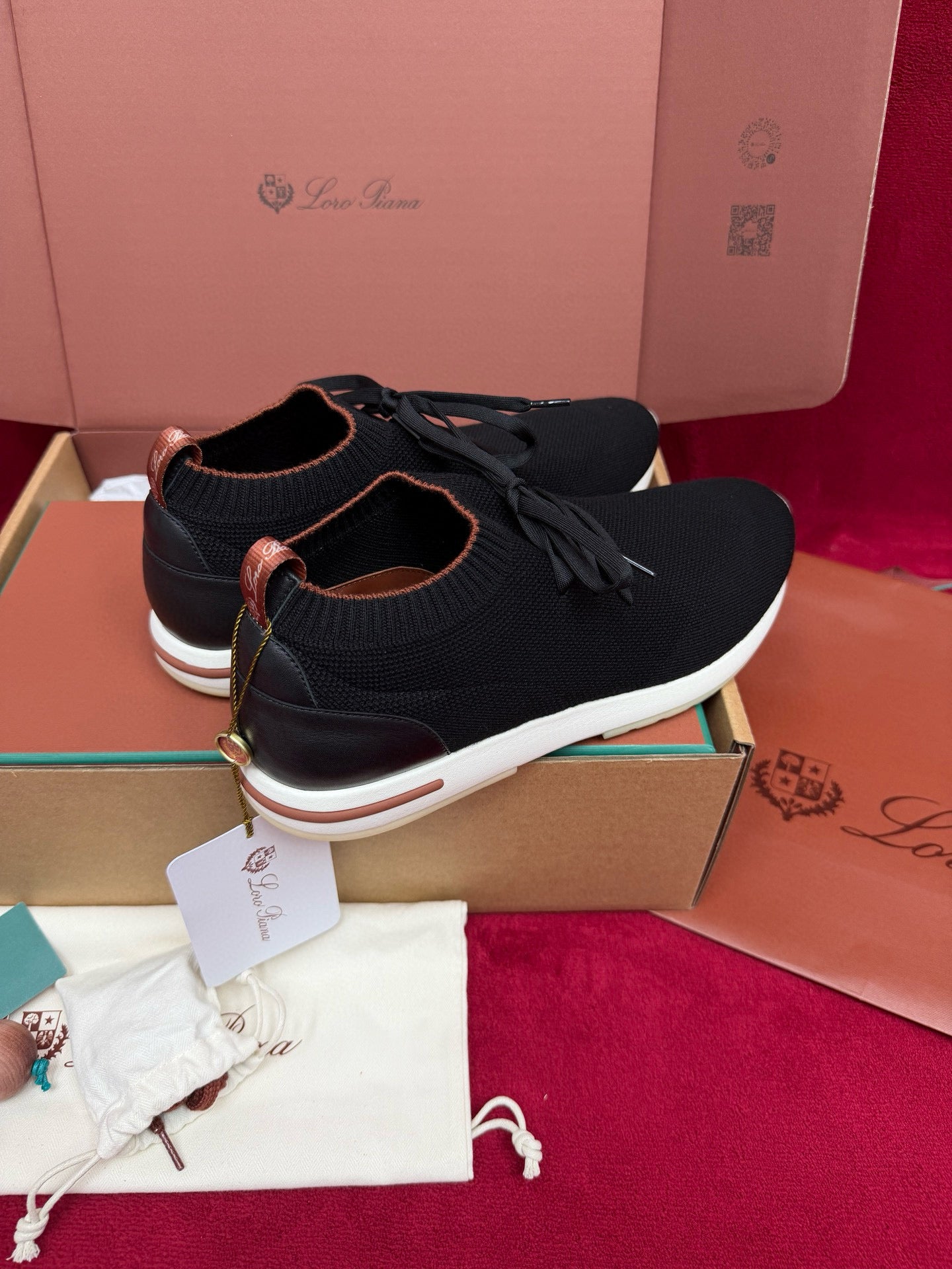 Loro Piana 360 Flexy Walk Sneakers