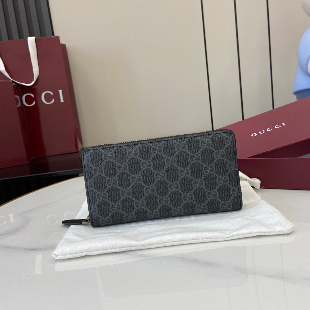 Gucci Long Zipped Wallet