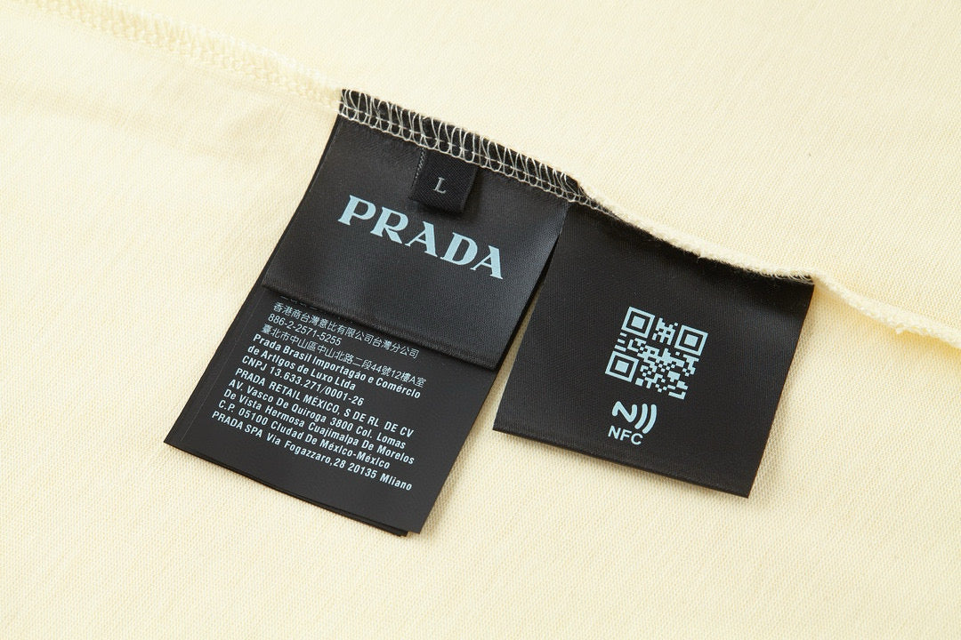 Prada T-Shirt