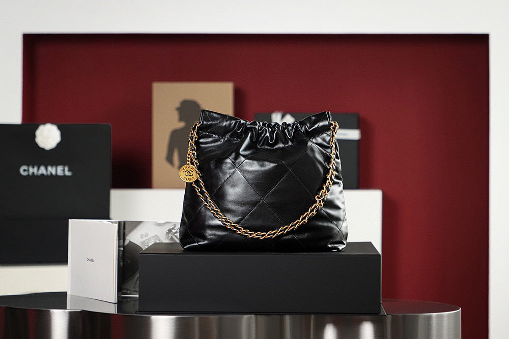 Chanel 22Bag (small)