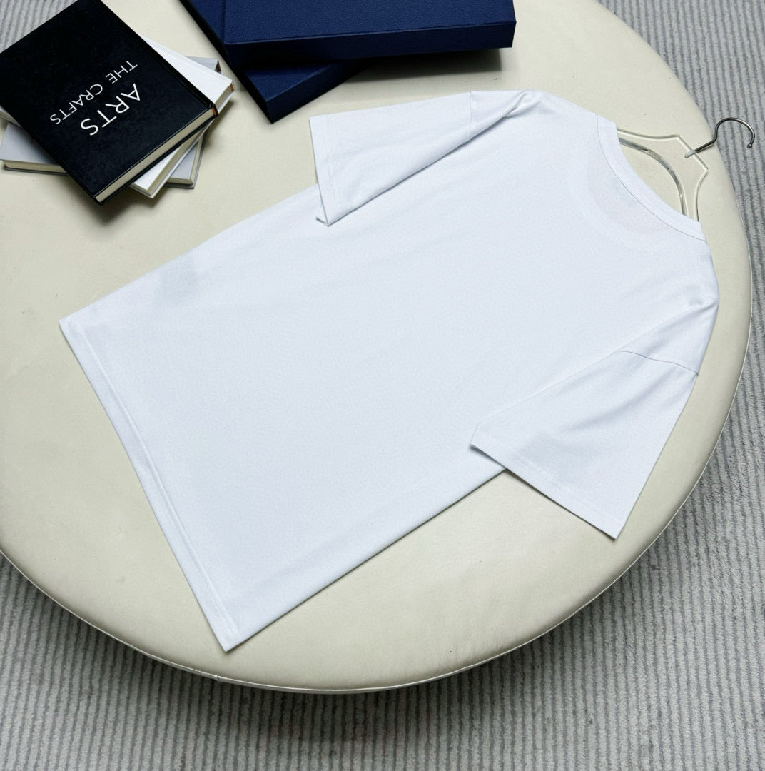 Dior T-shirt