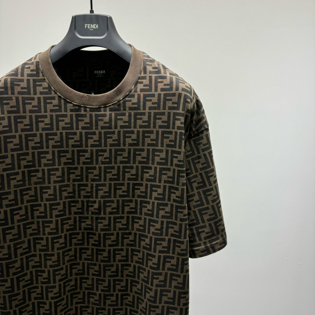 Camiseta Fendi