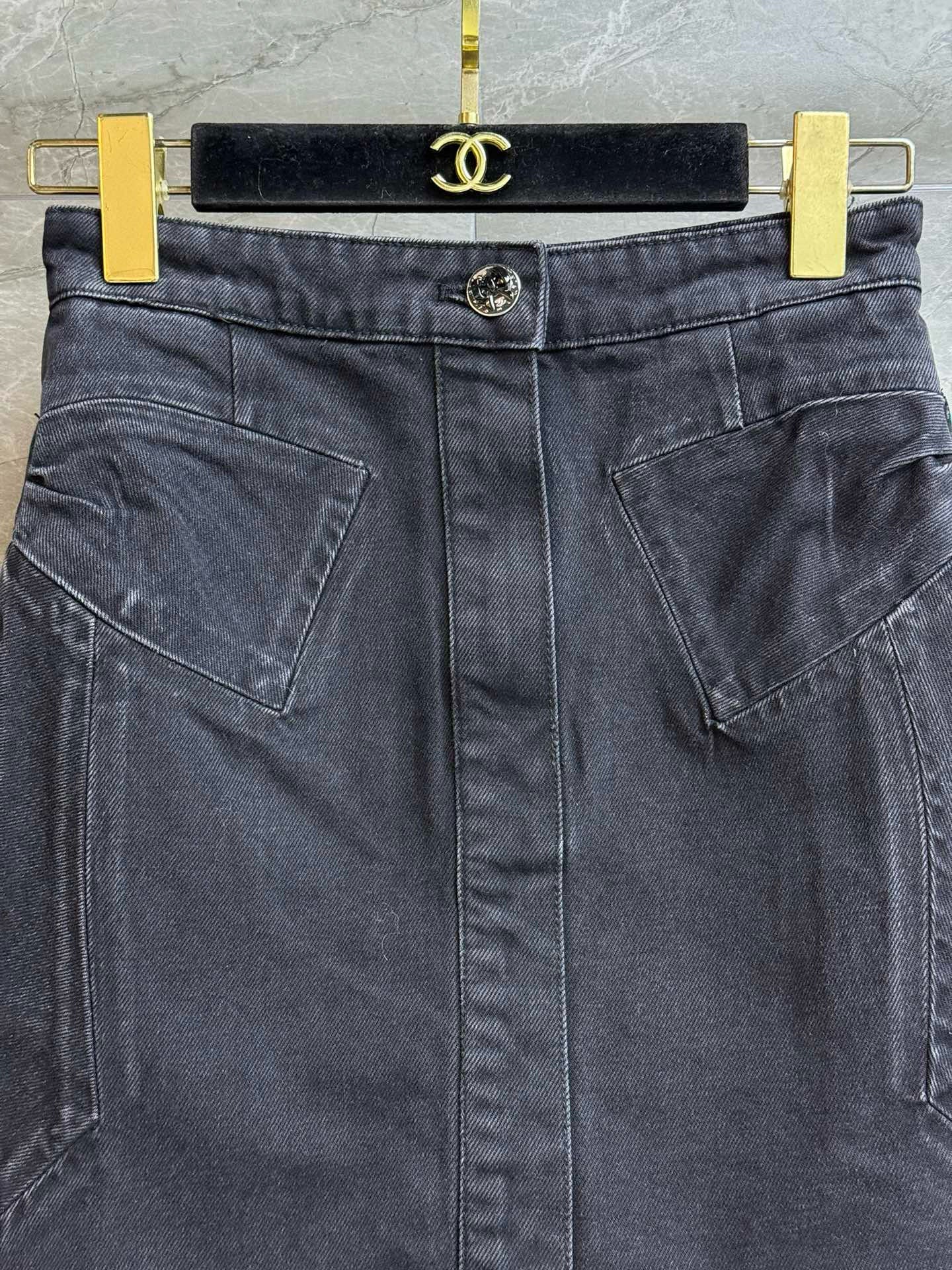Chanel Short