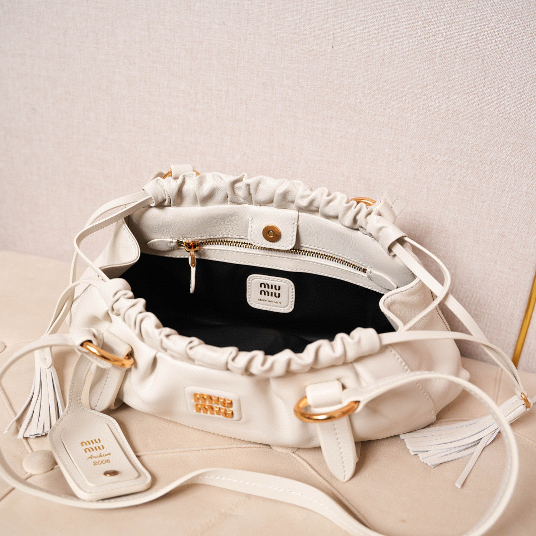 Miu Miu Shoulder Bag 32x16x10.5cm