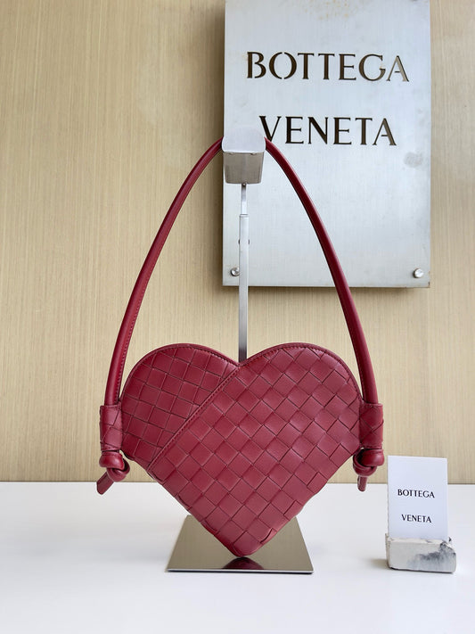 BV Solstice Heart Bag