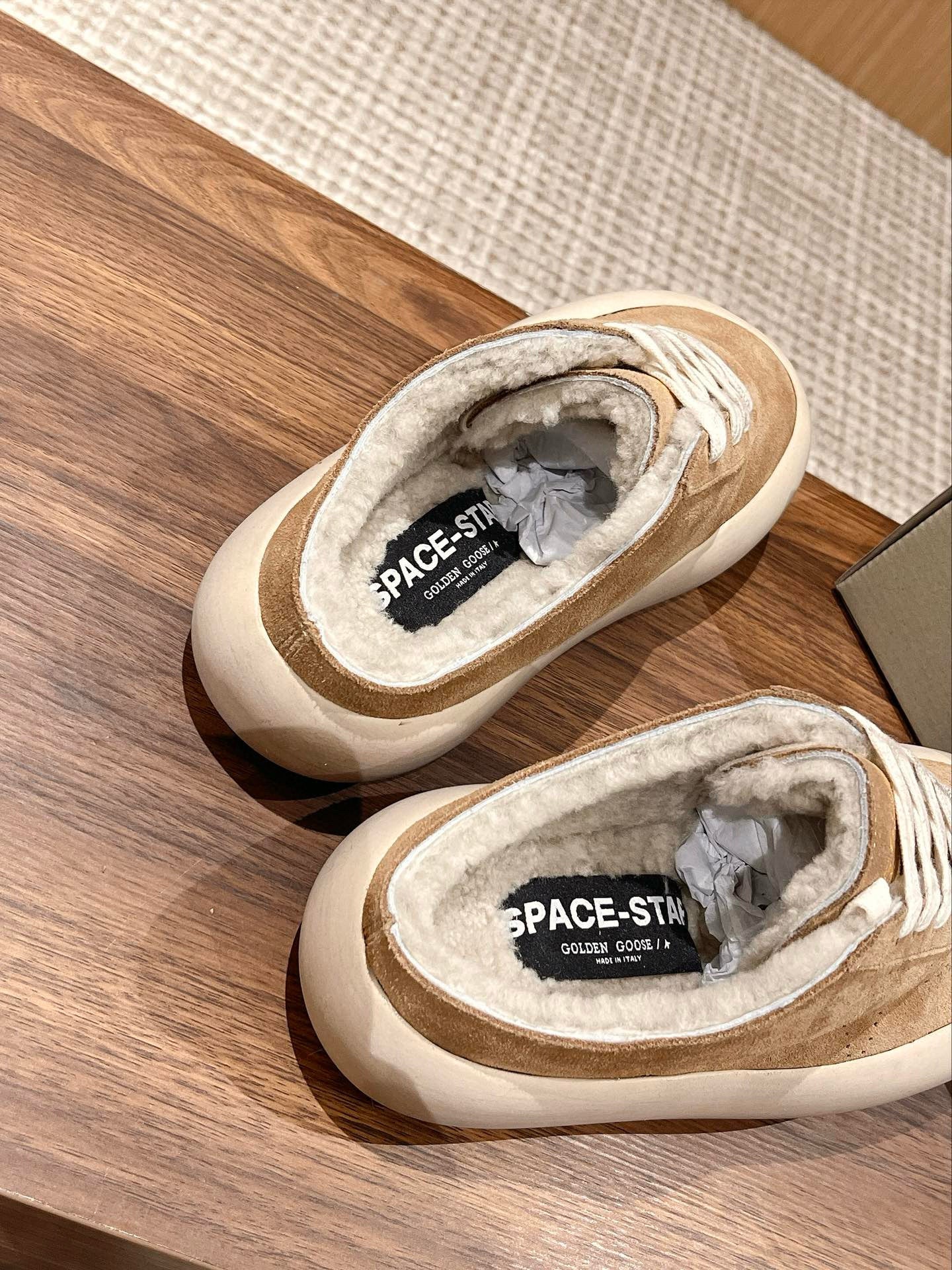 Golden Goose Sneaker