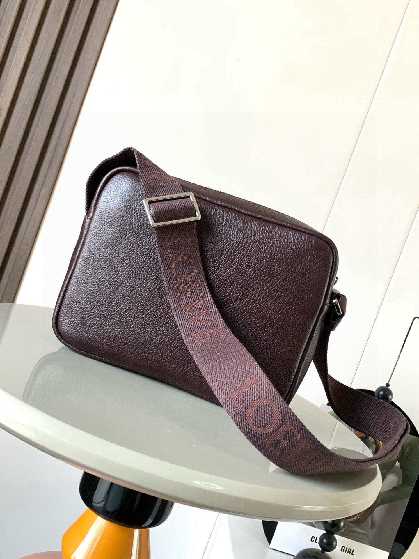 Loewe Messenger Bag 23x18x9CM