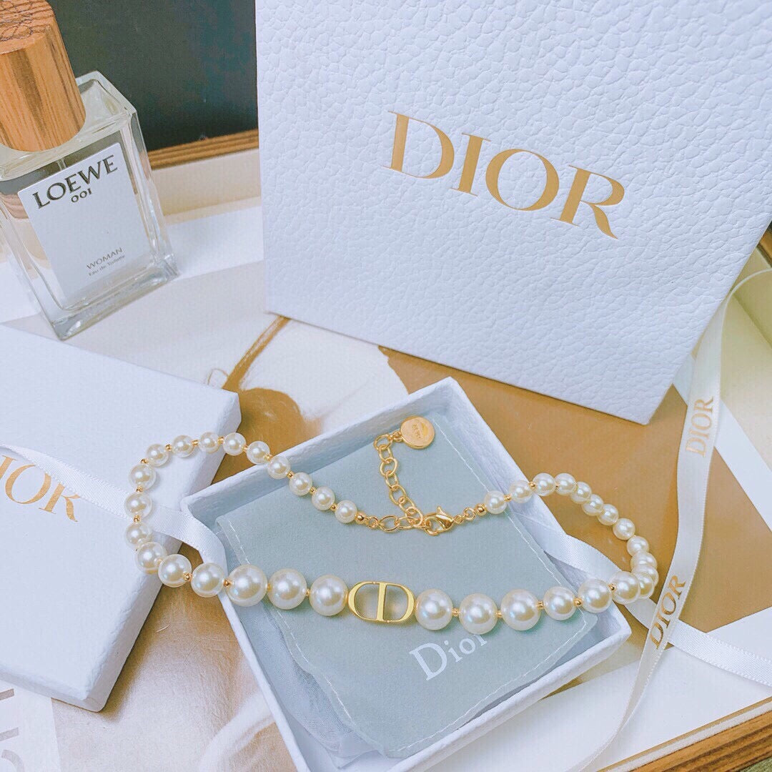 Collar Dior