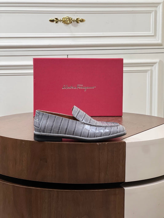 FG Loafer