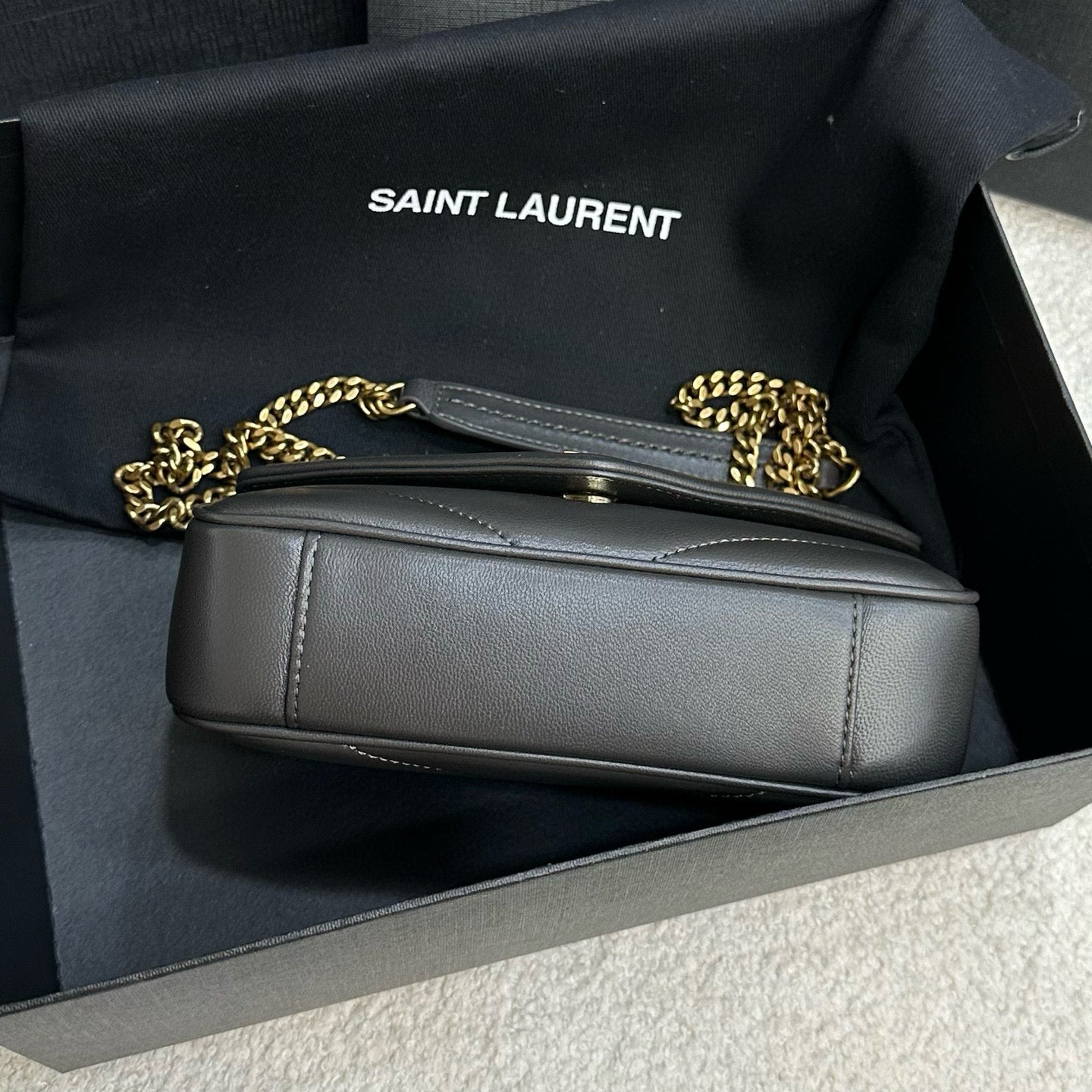 YSL Loulou Shoulder Bag 20x12x5cm