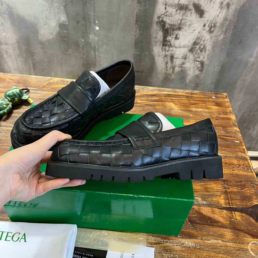 BV Loafer