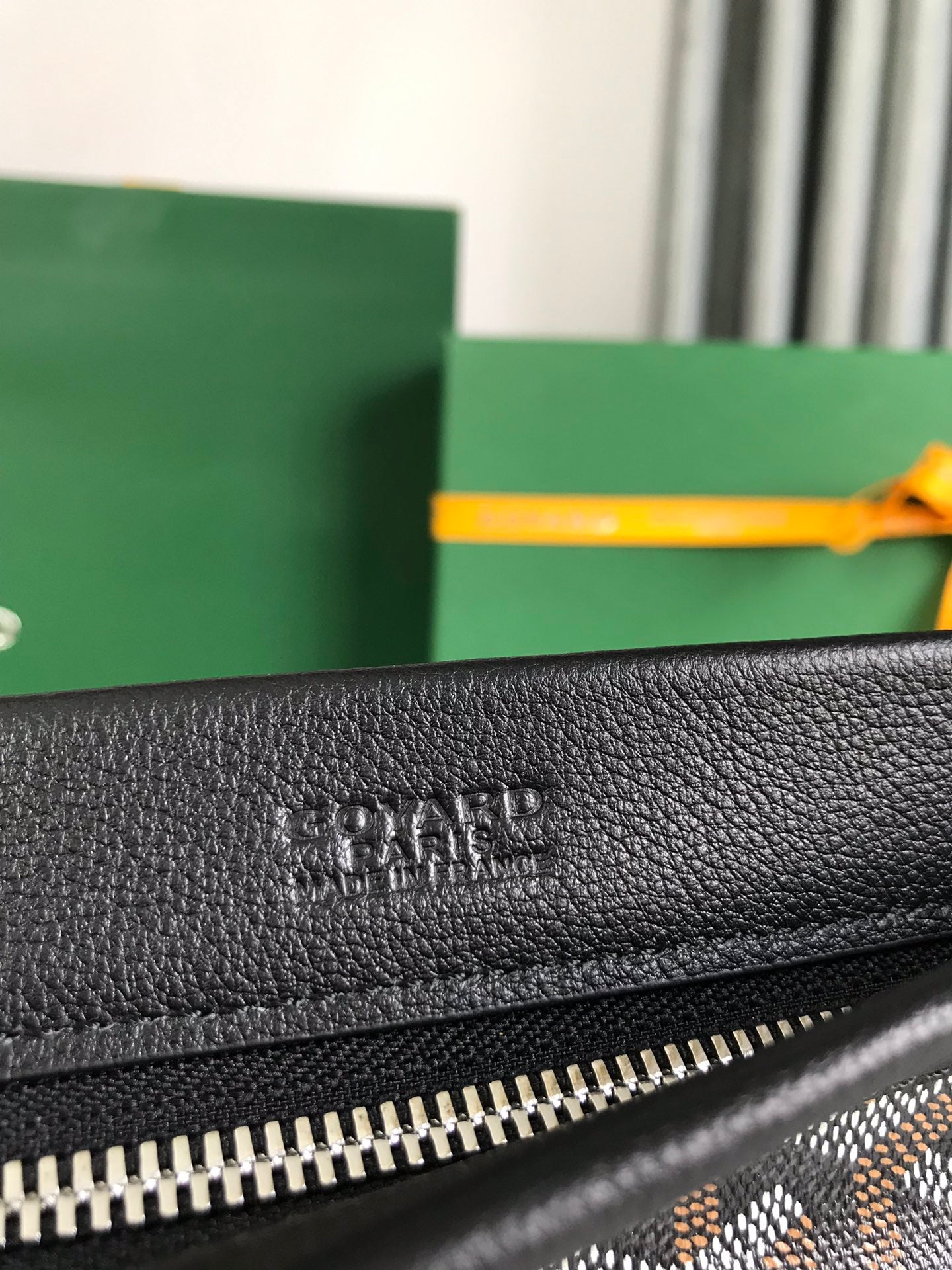 Goyard Conti