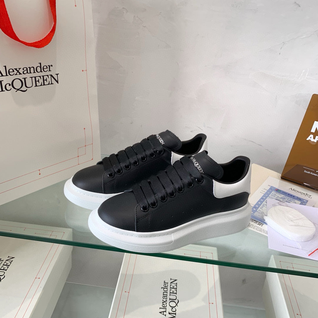 Alexander McQueen Sneakers