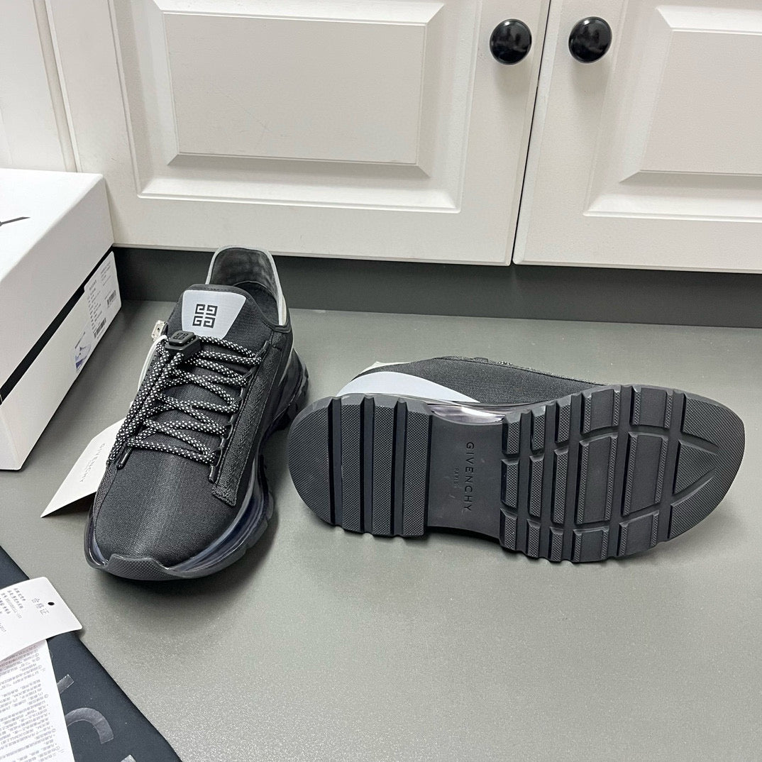 Givenchy Sneakers