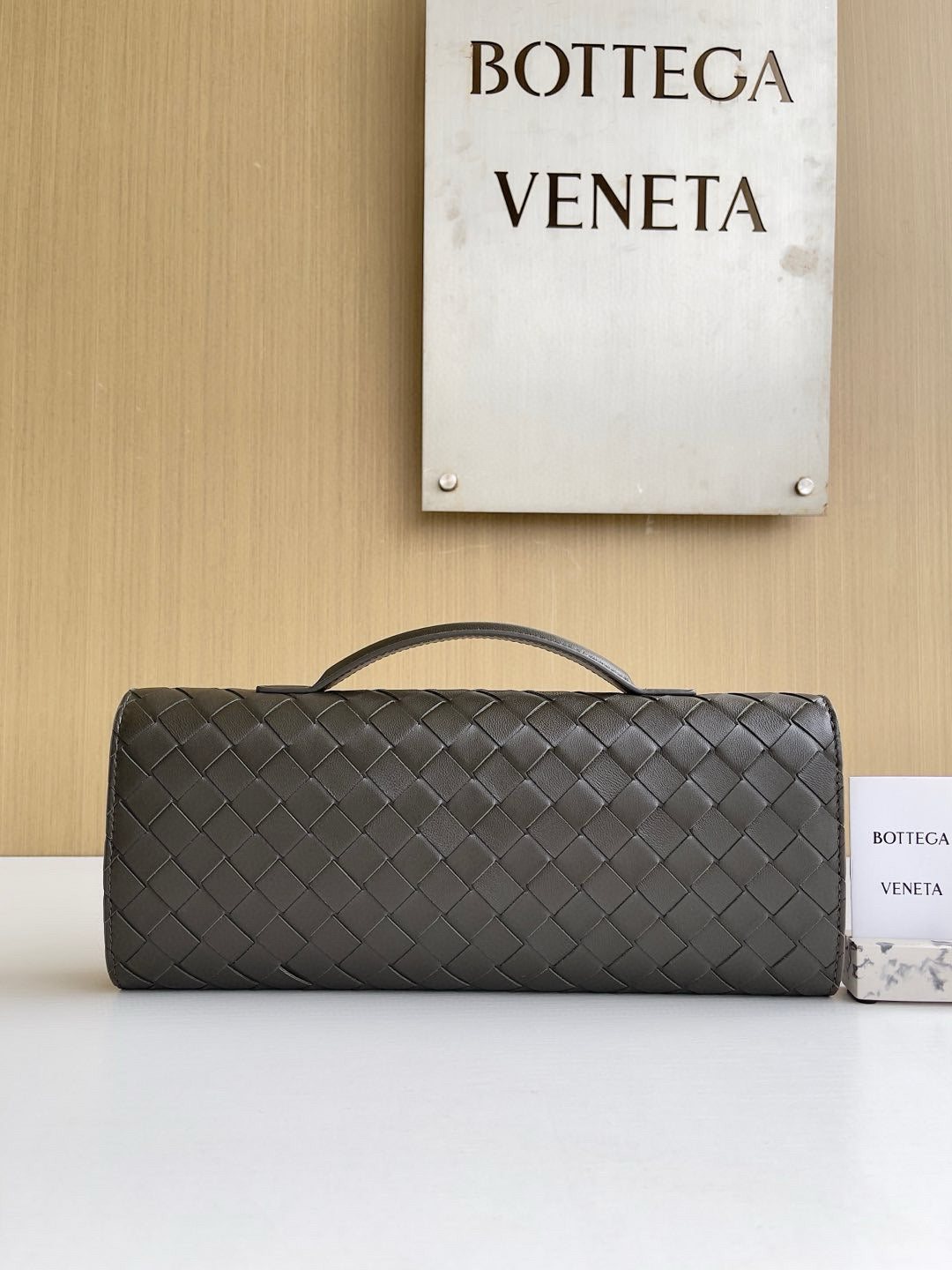 BV Andiamo Clutch Bag 31x13x3cm