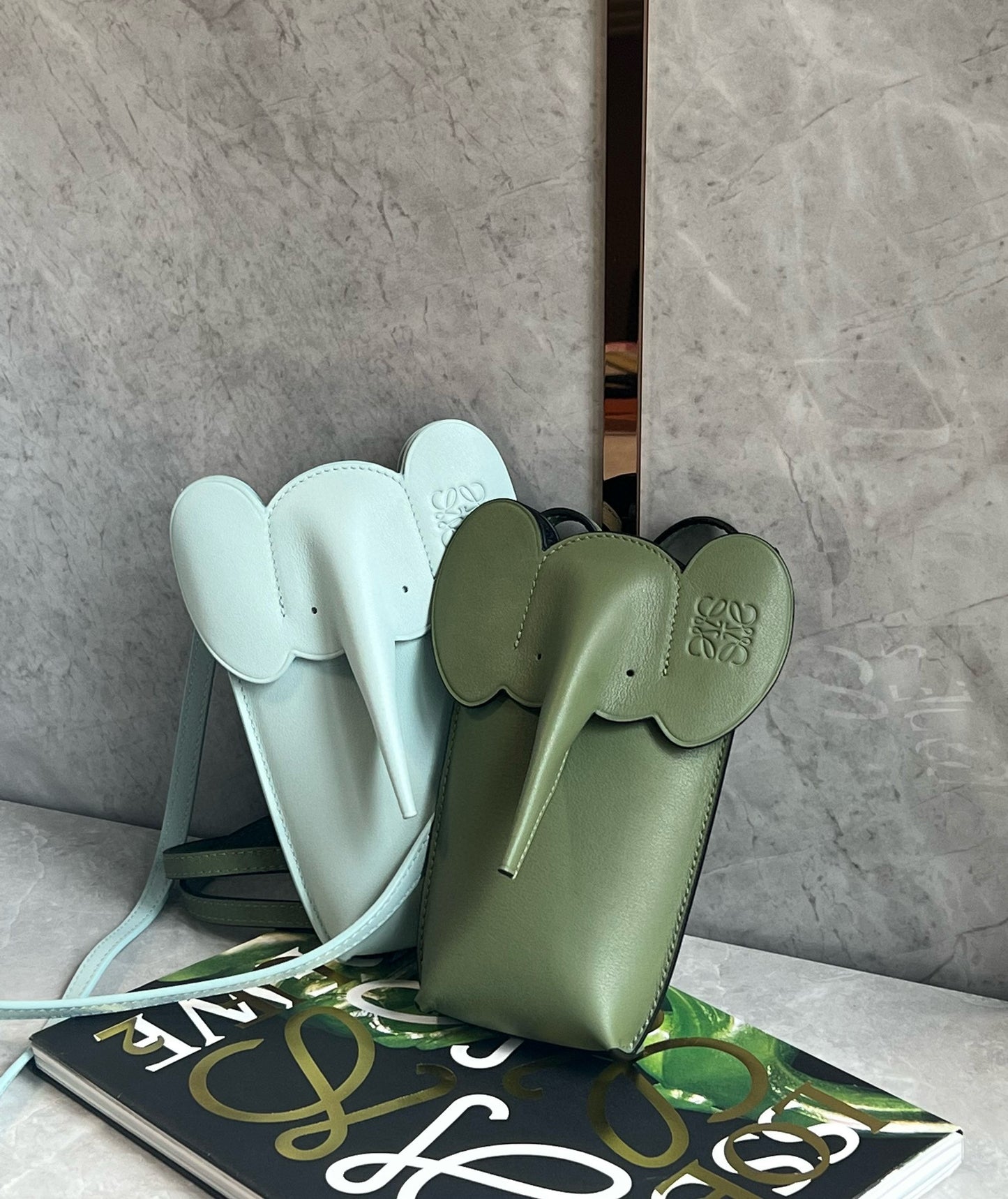 Loewe Elephant Phone Bag(8x4x19cm)